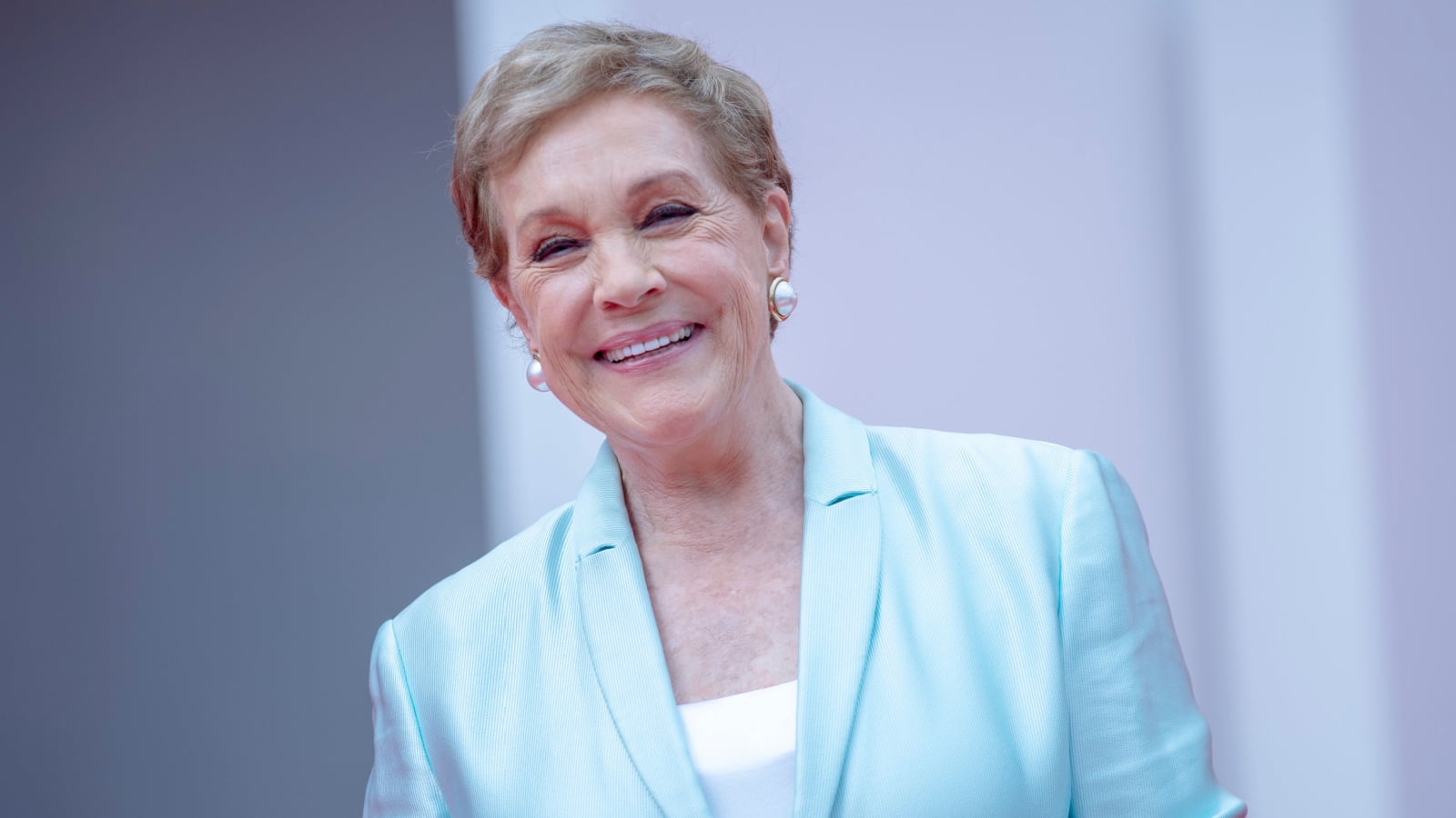 Julie Andrews